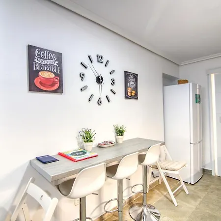 Apartment Alhamar Beachfront In Calahonda *