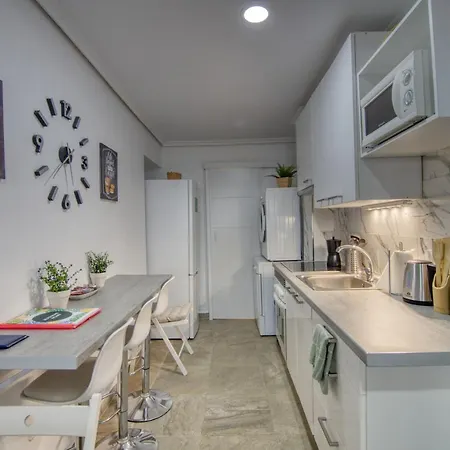 Apartment Alhamar Beachfront In Calahonda