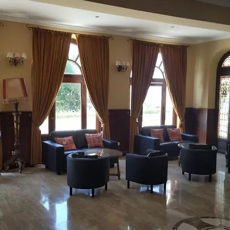 Apartment Alhamar Beachfront In Calahonda