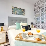Apartamento Alhamar Beachfront In Calahonda *