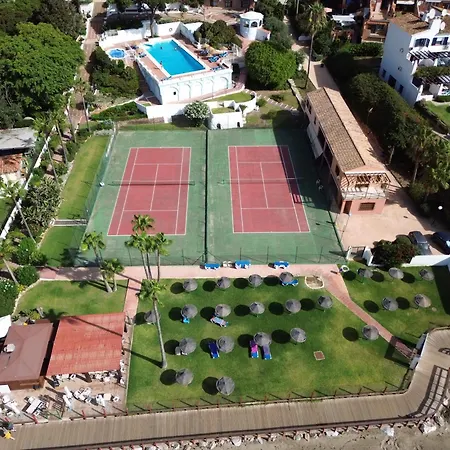 Alhamar Beachfront In Calahonda Apartamento Sitio de Calahonda
